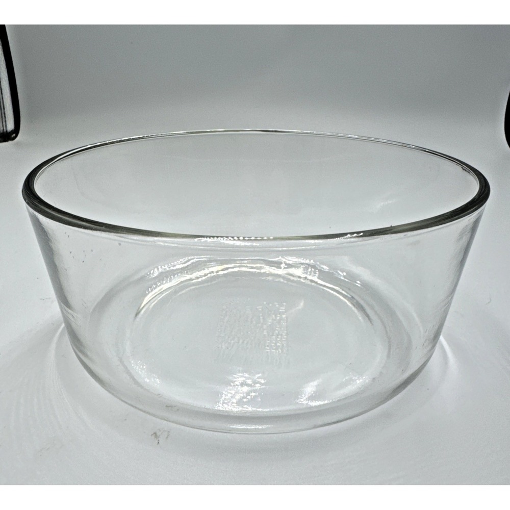 Pyrex 7203 7-Cup Clear Glass Food Storage‎ Bowl
